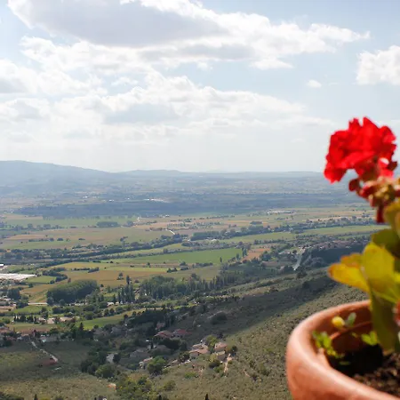 Relais Al Convento Kır Evi Campello sul Clitunno