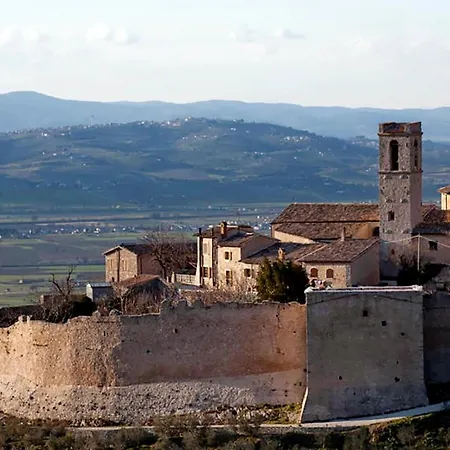 Relais Al Convento Kır Evi Campello sul Clitunno